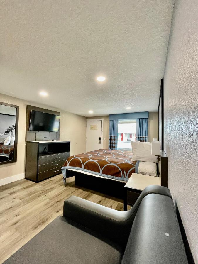 Super 8 By Wyndham Kissimmee-Orlando Hotel Four Corners Buitenkant foto
