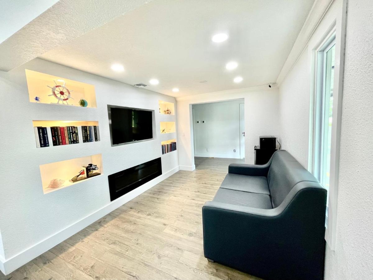 Super 8 By Wyndham Kissimmee-Orlando Hotel Four Corners Buitenkant foto