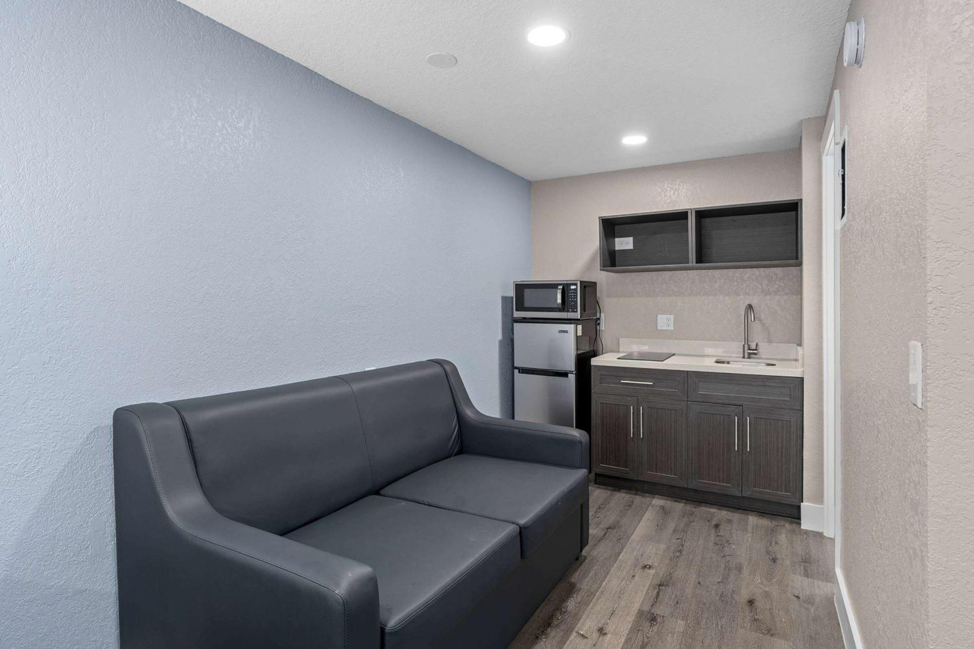 Super 8 By Wyndham Kissimmee-Orlando Hotel Four Corners Buitenkant foto